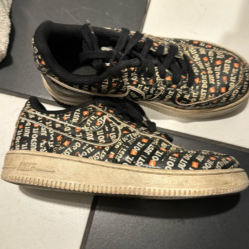 Youth Just do it. Nike Air Force. Rare